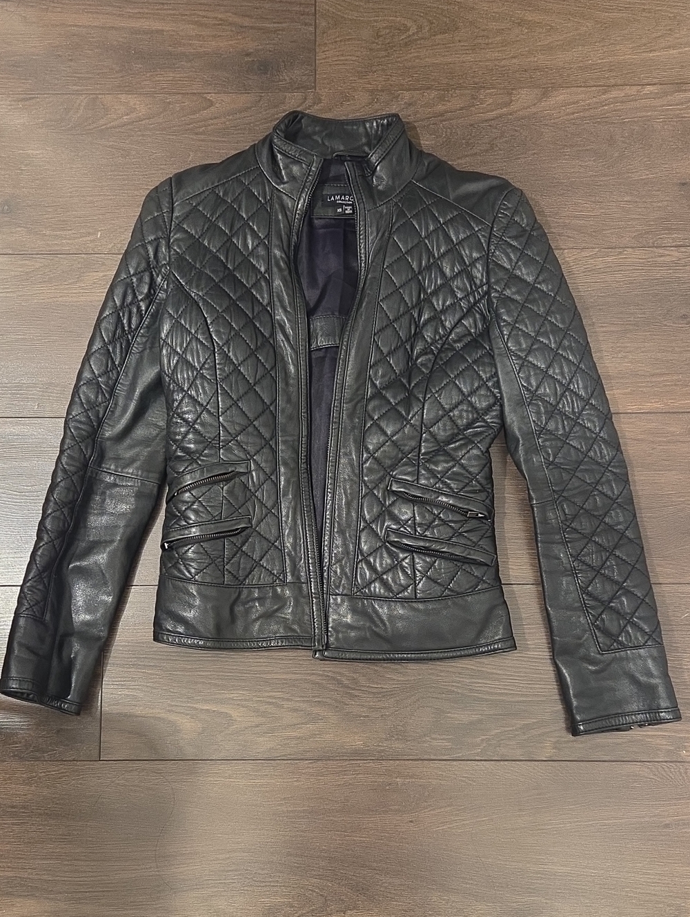 Lamarque Women's Black Diamond-Quilt Leather Jacket Quilted Everyday Autumn Fall